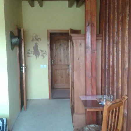 Country Steak Restaurant 招待所 3*