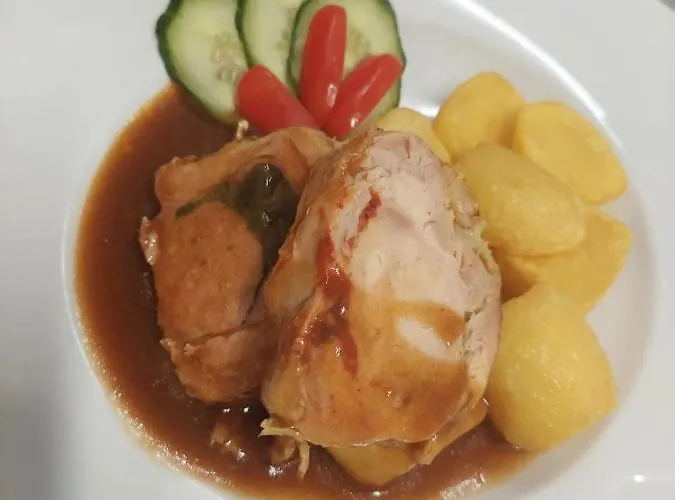 Country Steak Restaurant בית הארחה Lanškroun
