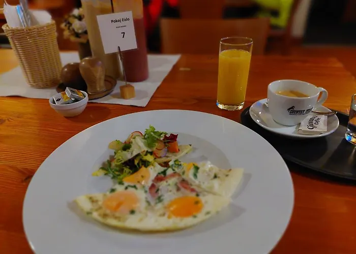 Country Steak Restaurant בית הארחה Lanškroun