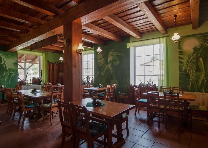 Country Steak Restaurant בית הארחה Lanškroun